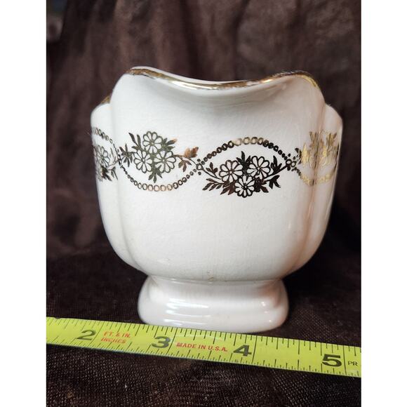 Vintage Gold and White Sugar and Creamer Set - Picture 3 of 15